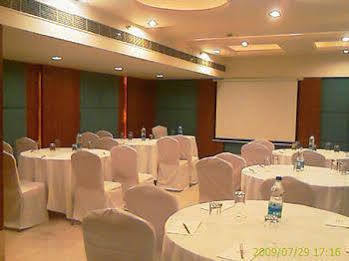 Hotel Hampshire Plaza Hyderabad