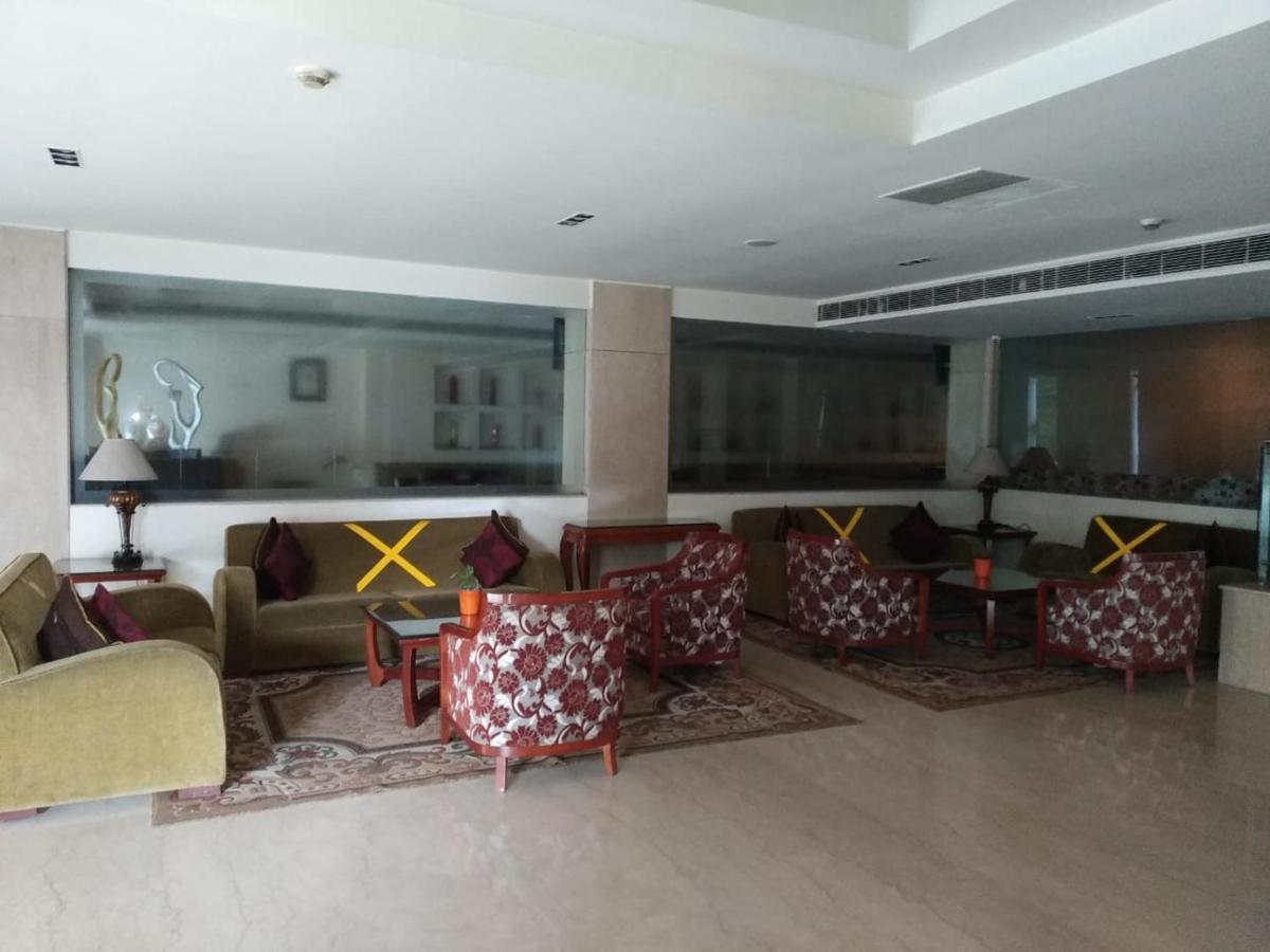 Hotel Hampshire Plaza Hyderabad