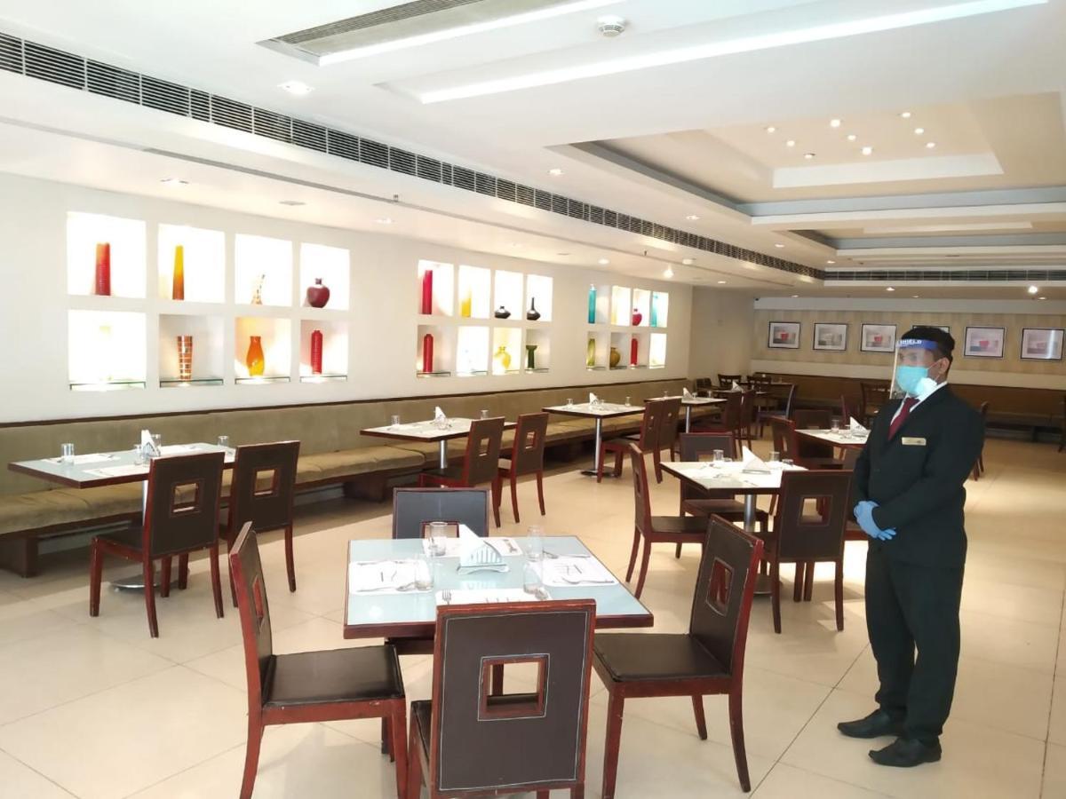 Hotel Hampshire Plaza Hyderabad